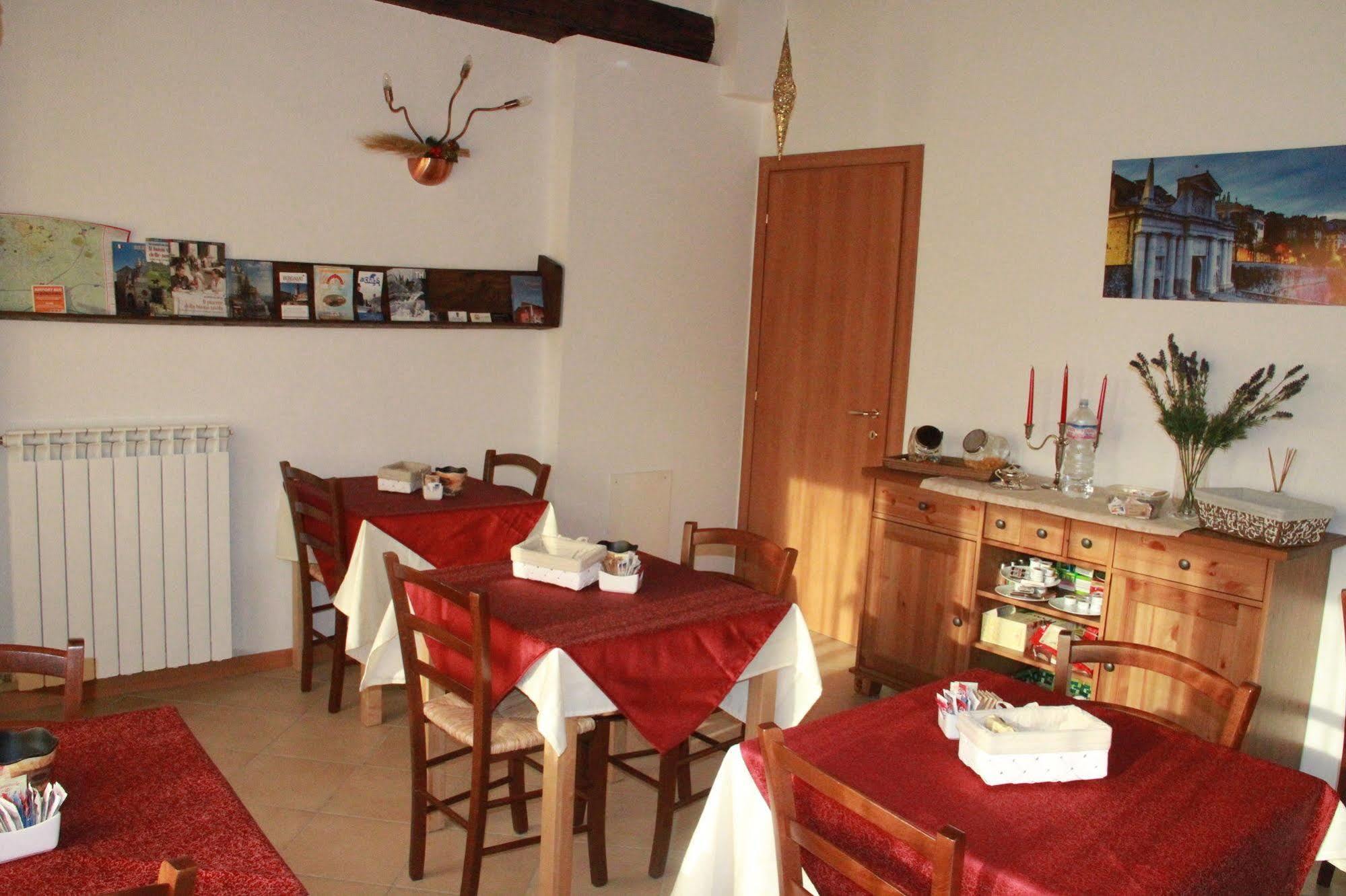 Borghetto Airport/Hospital Bed & Breakfast Bergamo Eksteriør bilde