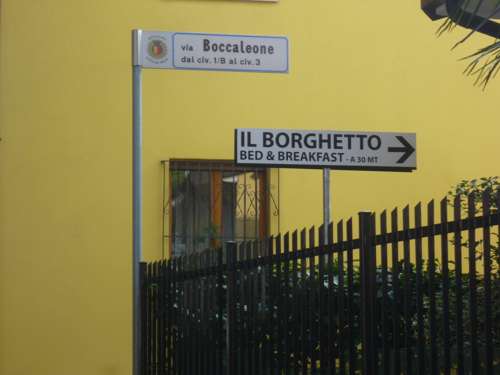 Borghetto Airport/Hospital Bed & Breakfast Bergamo Eksteriør bilde